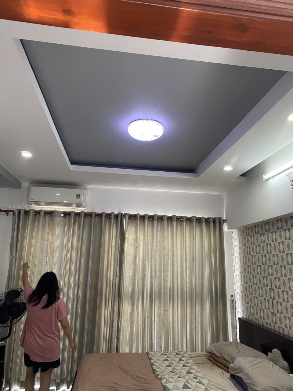 Bán nhà 1/ sát MT Ni Sư Huỳnh Liên quận Tân Bình 4,2 x 14 -4T BTCT hơn  7 tỷ 3