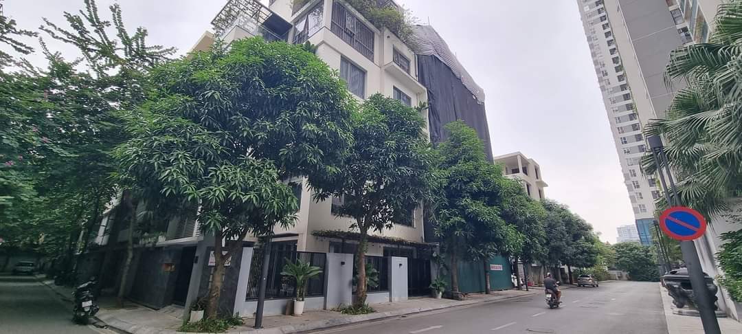 BIỆT THỰ LIỀN KỀ - THỐNG NHẤT COMPLEX - 82 NGUYỄN TUÂN - 107m x 7 tầng. Giá : hơn 40 tỷ 2