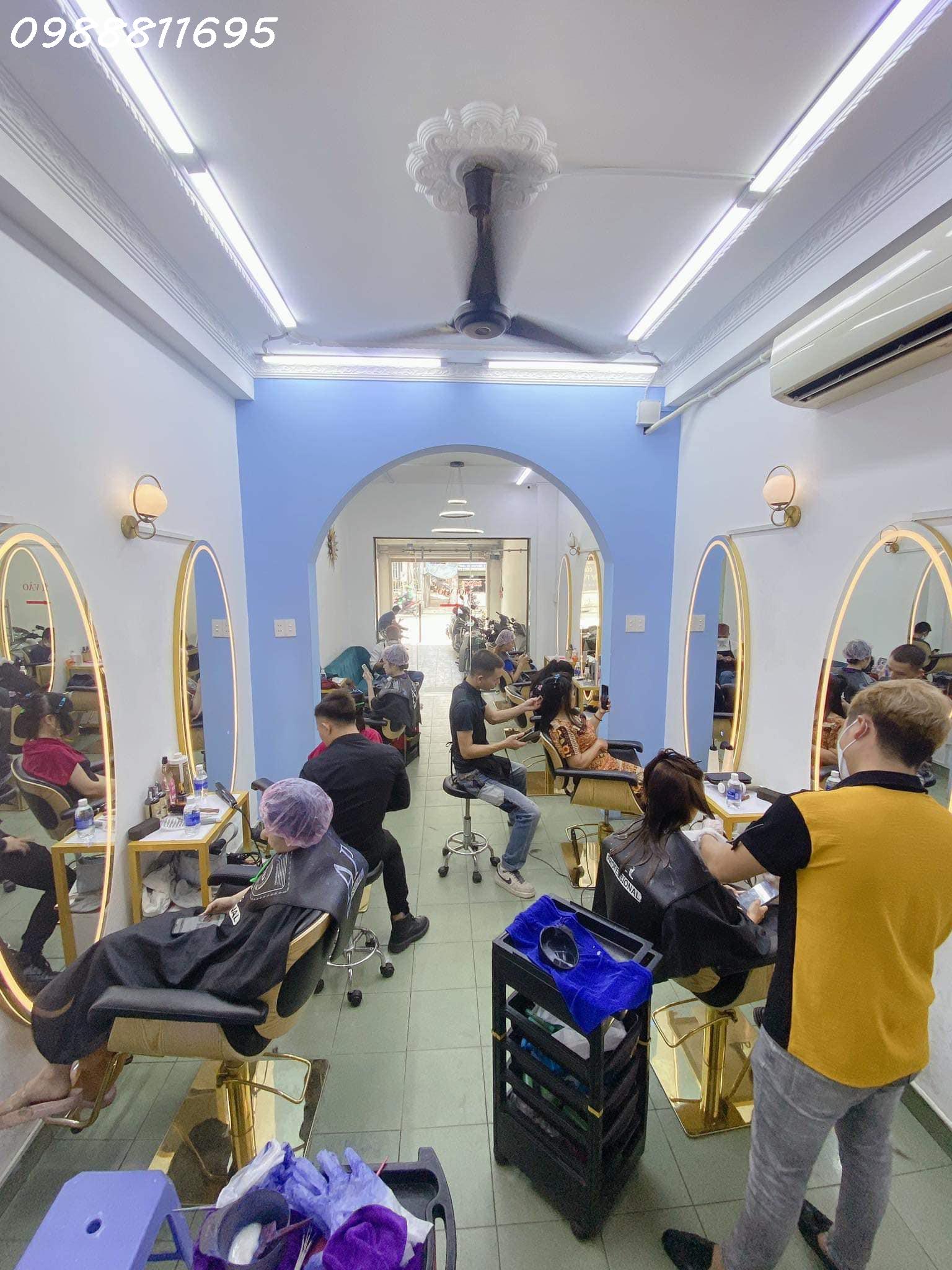 Chính chủ cần sang nhượng salon tóc tại số 35 Huỳnh Tấn Phát.Quận 7.HCM. 2