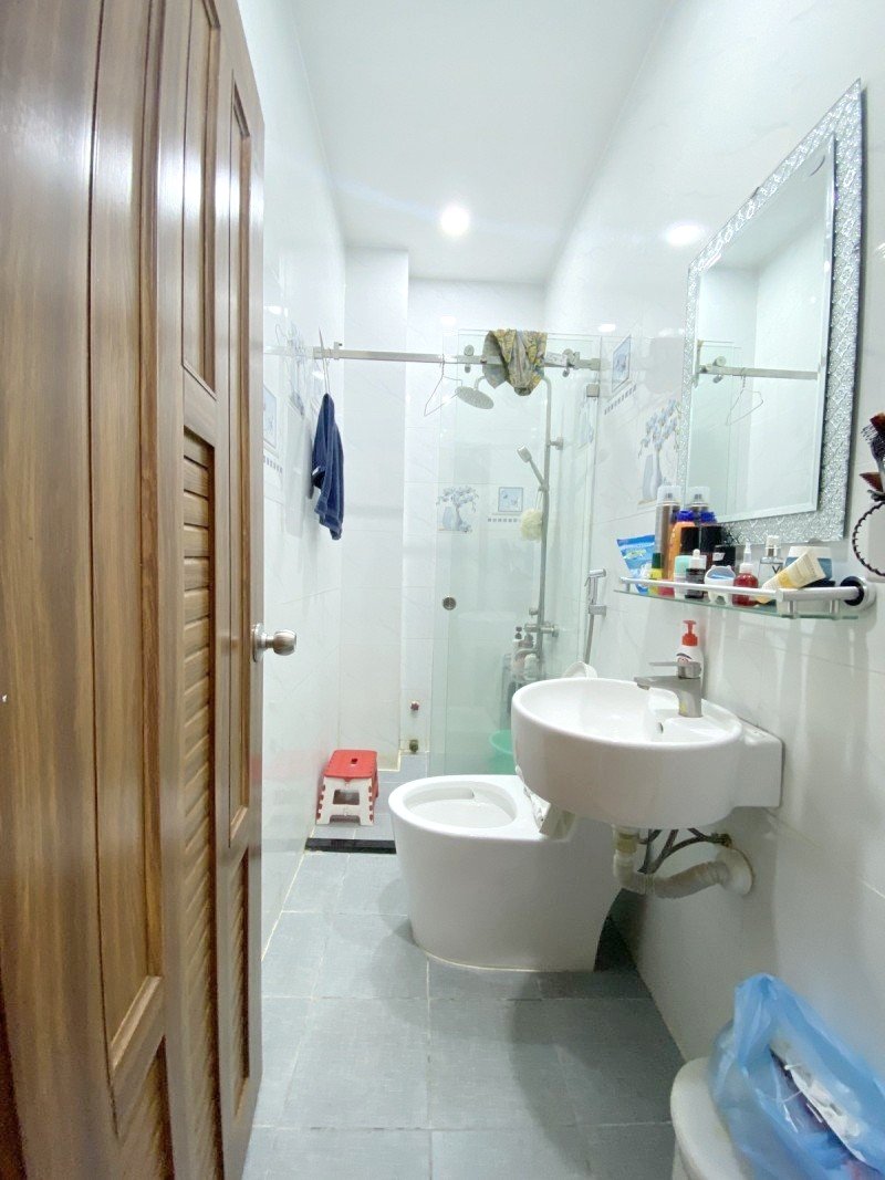 Bán Nhà Hẻm Xe Tải, sát MT Bình Thới Quận 11, 50m2, ngang 4M, Mới ở ngay 4