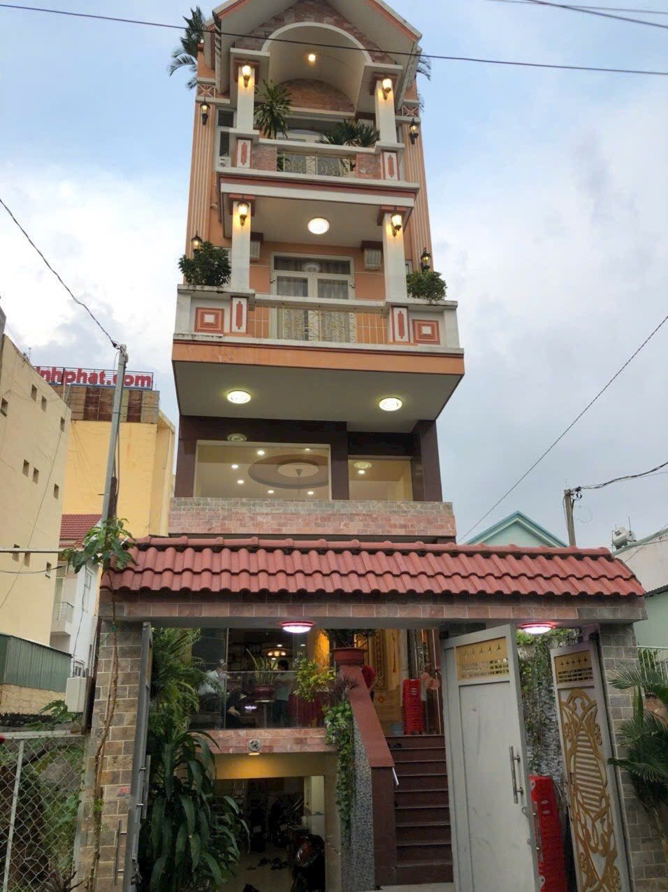 Cần bán nhà 5 tầng, hẻm 6m đường Phạm Văn Đồng, Phường Linh Đông, Diện tích 85m², Giá 10.5 Tỷ 1