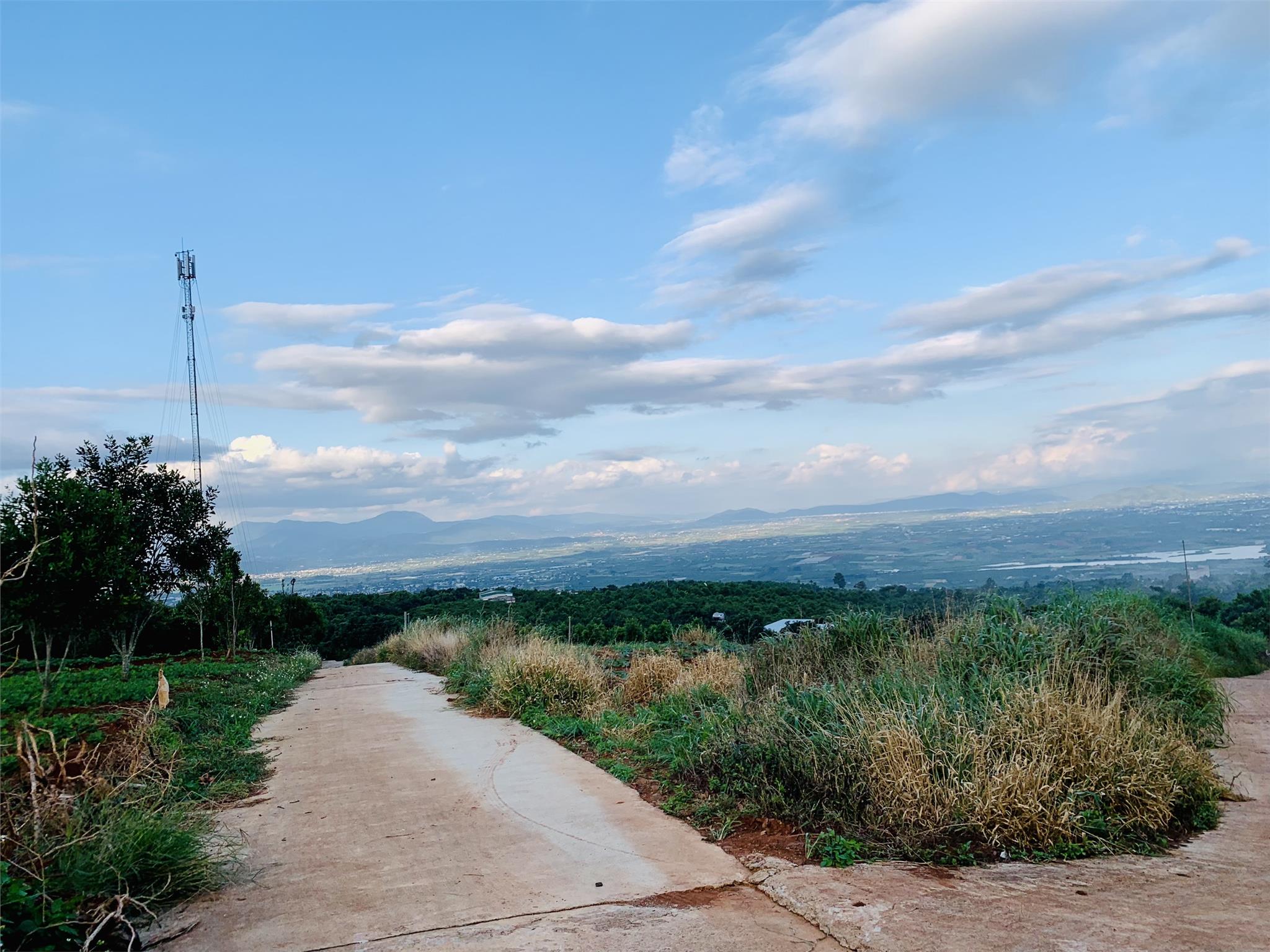 ĐẤT CHÍNH CHỦ - GIÁ TỐT – ĐẤT VEIW  ĐẸP - Cần Bán Nhanh Tại Xã Tân Hà, Huyện Lâm Hà, Tỉnh Lâm Đồng 3