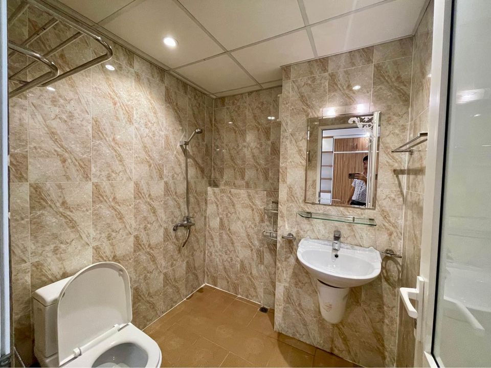 Do chuyển định cư nên cần bán căn hộ 2Pn 68m2 View Biển trung tâm du lịch Bãi Cháy, Hạ Long. 10