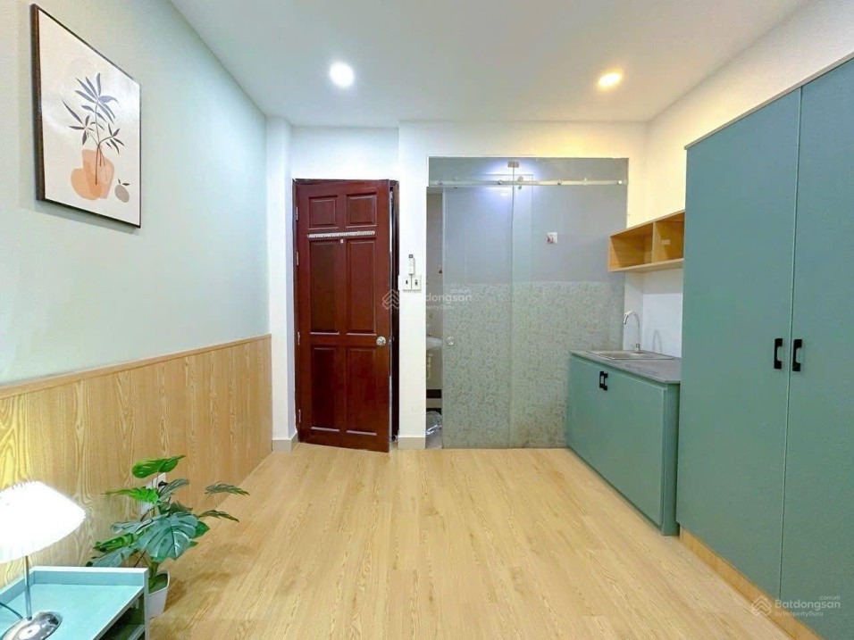 Chính chủ bán nhà Hoa Lan P2 Phú Nhuận DT: 4.5*18m - 5 tầng nhà mới thang máy, HĐT: 70tr giá 22 tỷ 5