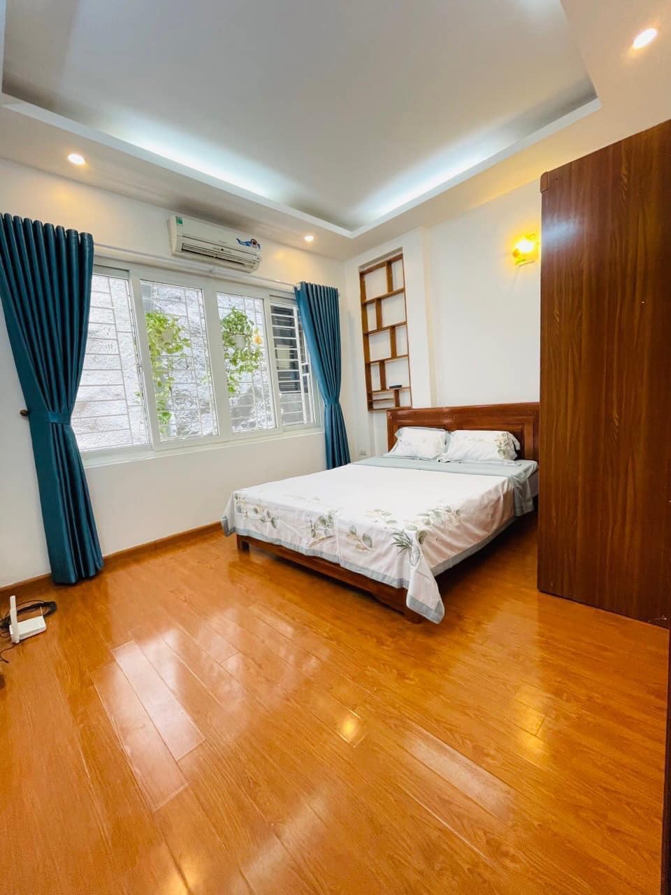 Hiếm, Chưa đến 7 tỷ, Đào Tấn, Ba Đình, Gần phố, Ngõ thông, Nhà đẹp, Kinh doanh, 40m2 3