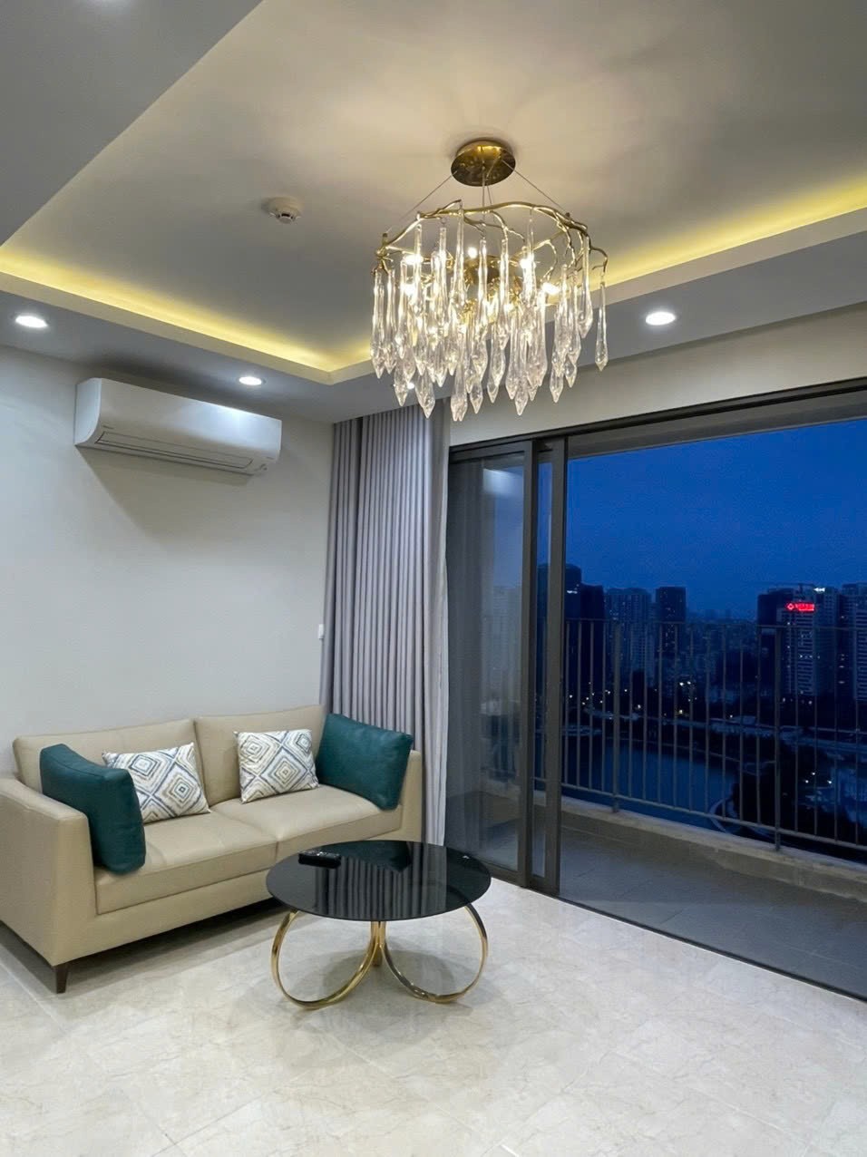 [Vinhomes D'capitale] Căn 3N bán nhanh nhỉnh 8 tỷ - VIEW HỒ 1