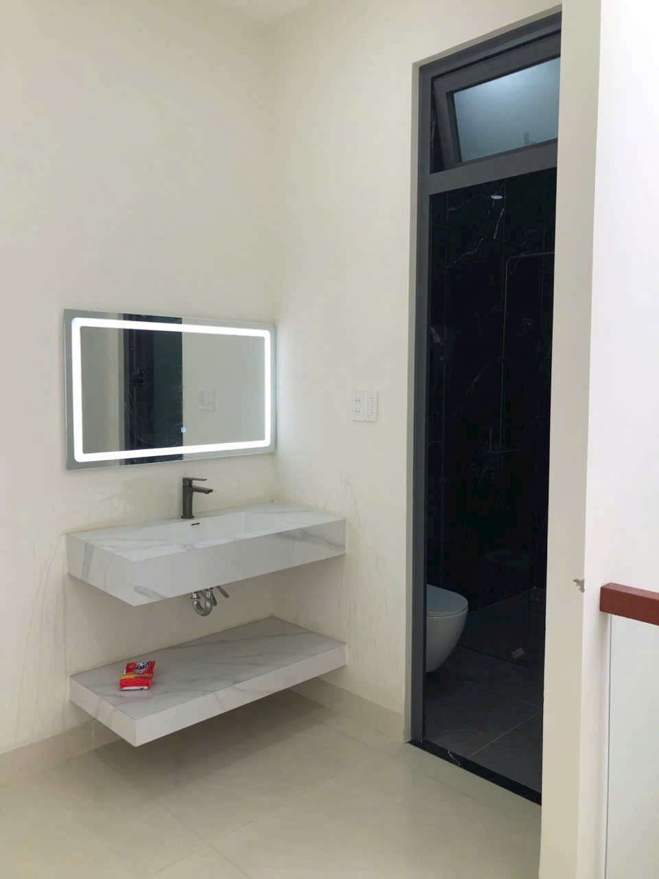 Nhà hẻm Liên Khu 5-6 ,Bình Hưng Hòa B, dt 92,5m2 1 lầu 3pn 2wc giá 4,7 tỷ 9