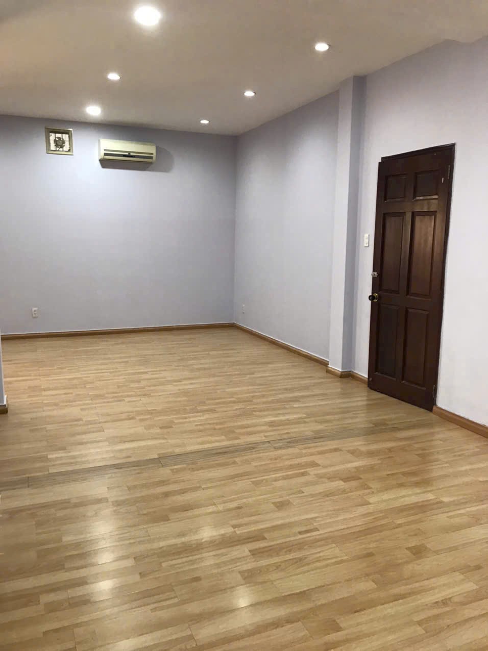 Cho thuê Nhà mặt tiền Phường An Phú, Quận 2, Diện tích 265m², Giá 60 Triệu/tháng 2