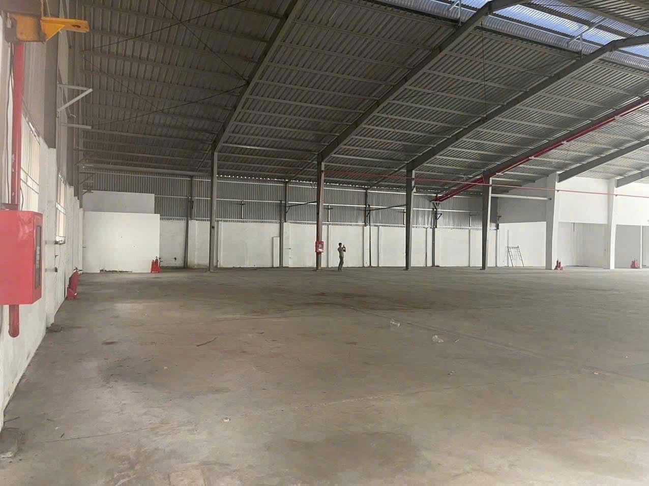 Cho thuê Kho - Nhà xưởng Phường Bình Chiểu, Thủ Đức, Diện tích 2700m², Giá 180 Triệu/tháng 1