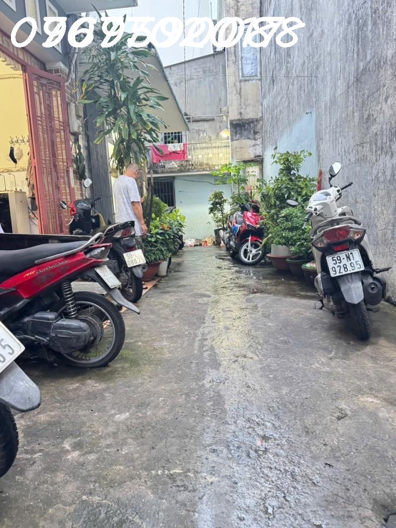 Đừng bỏ lỡ! Nhà 1 trệt 53m2 sổ hồng chính chủ hẻm Lũy Bán Bích, Tân Phú, giá 5 tỷ. 2