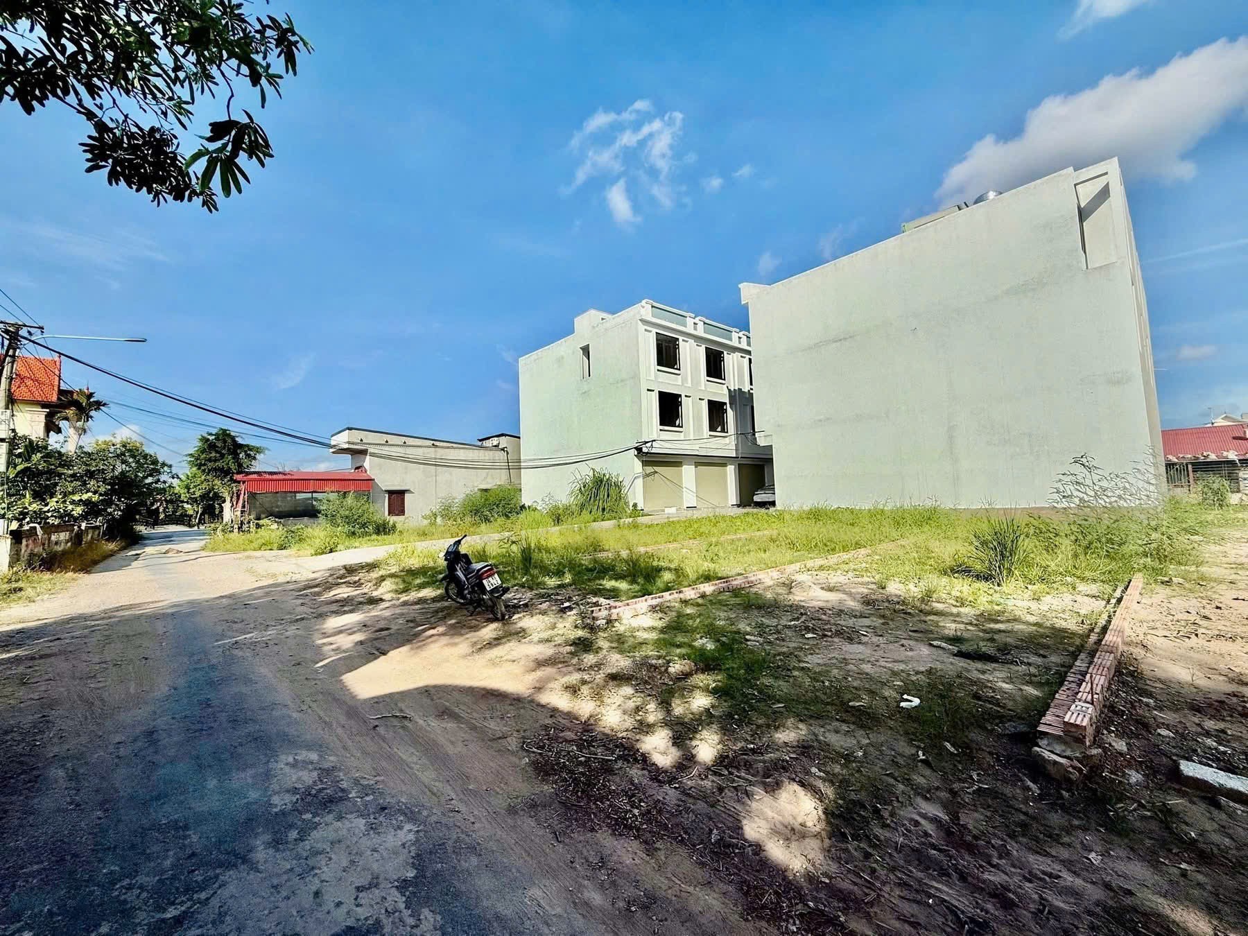 Bán lô đất hiếm Hải Thành 2 – Dương Kinh, đường nhựa 10m, giá chỉ 2.x tỷ! ZALO 0567 222 555 2