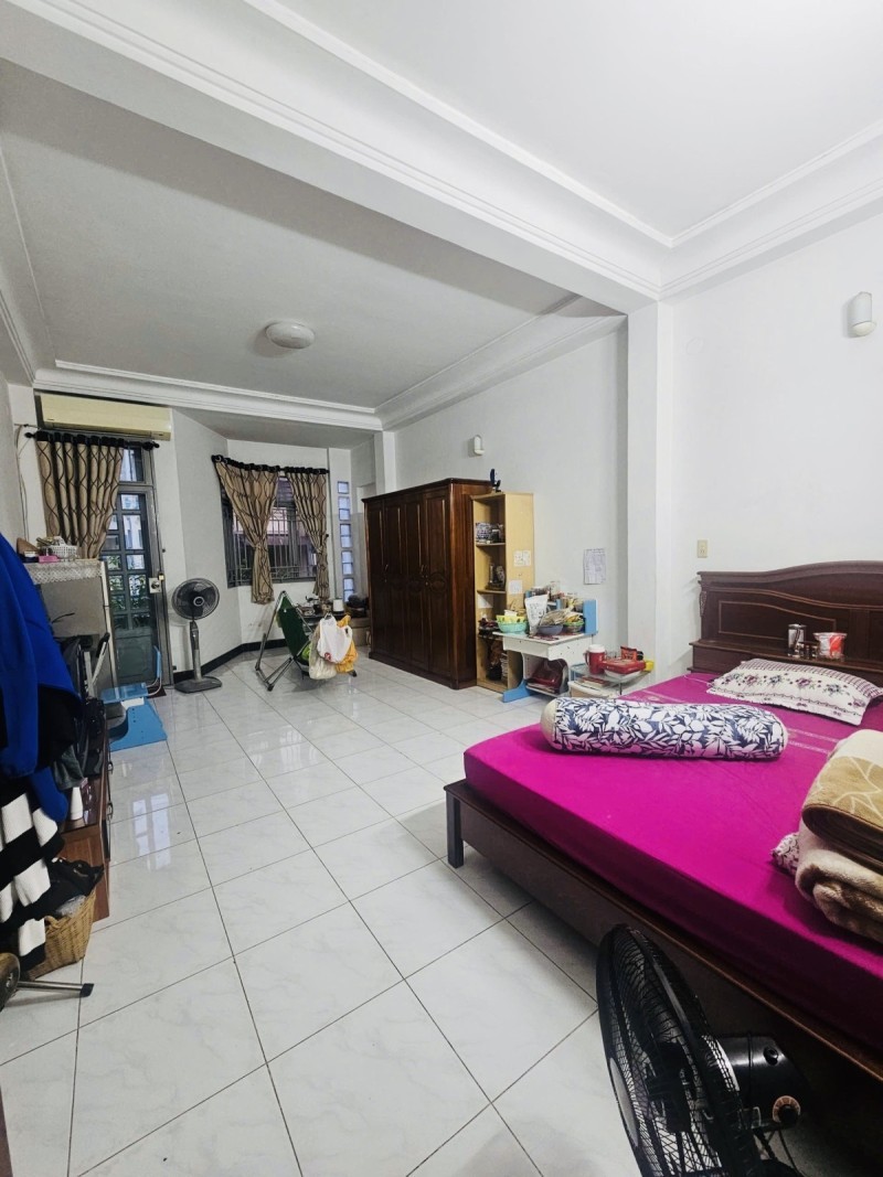Bán nhà hẻm 8m Thành Thái-ngang 4.2m-6PN-sổ vuông-nhà mới-khu phân lô-giá tốt 3