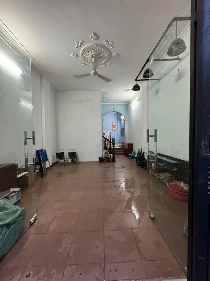 Bán gấp nhà 5 tầng mặt phố lớn Quang Trung, 50m2, MT 4.6m, KD sầm uất, giá 25 tỷ