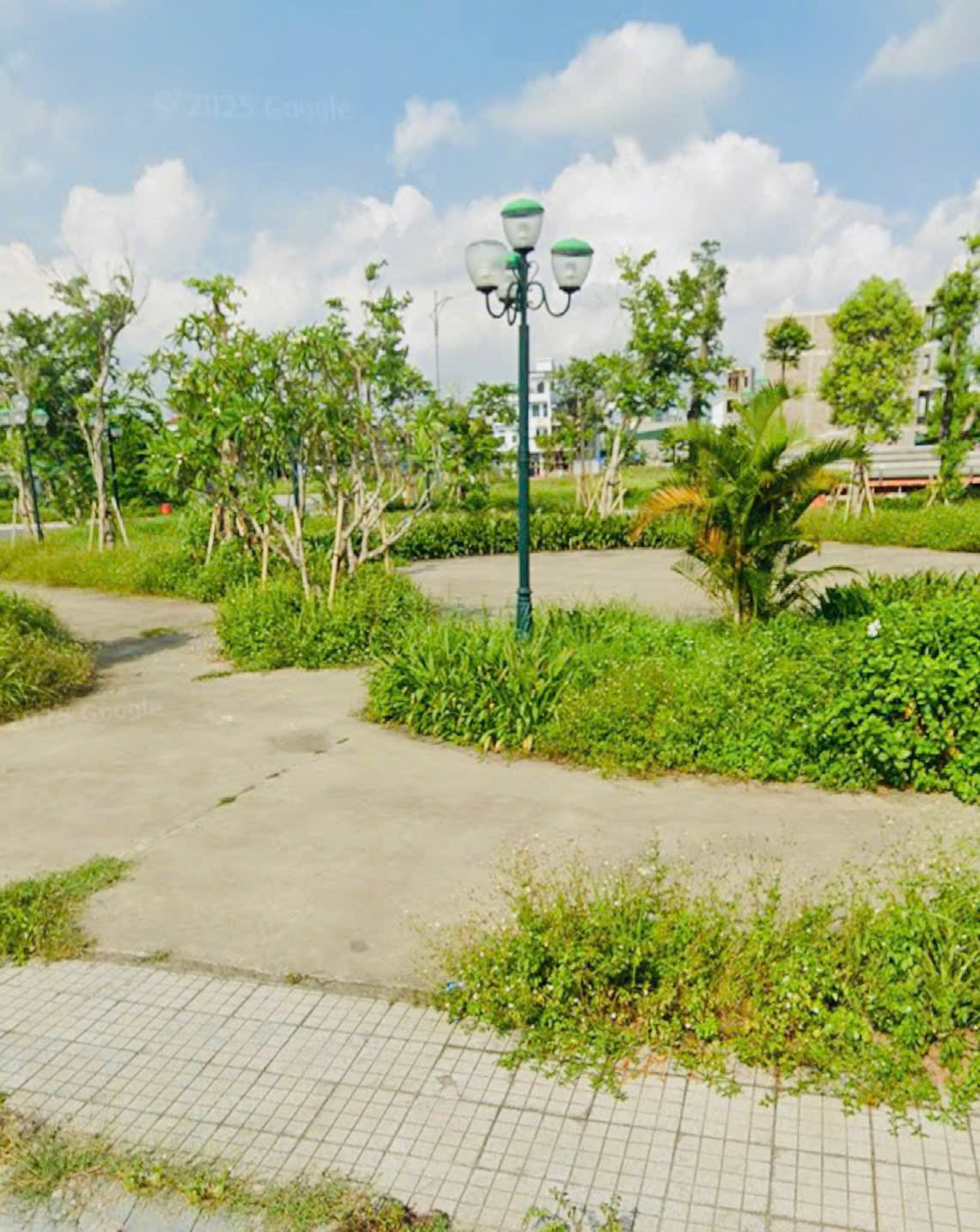 Bán lô đất view công viên KDC Ngọc Châu Đồng Triều, TP HD, 75m2, mt 5m, đường 15.5m