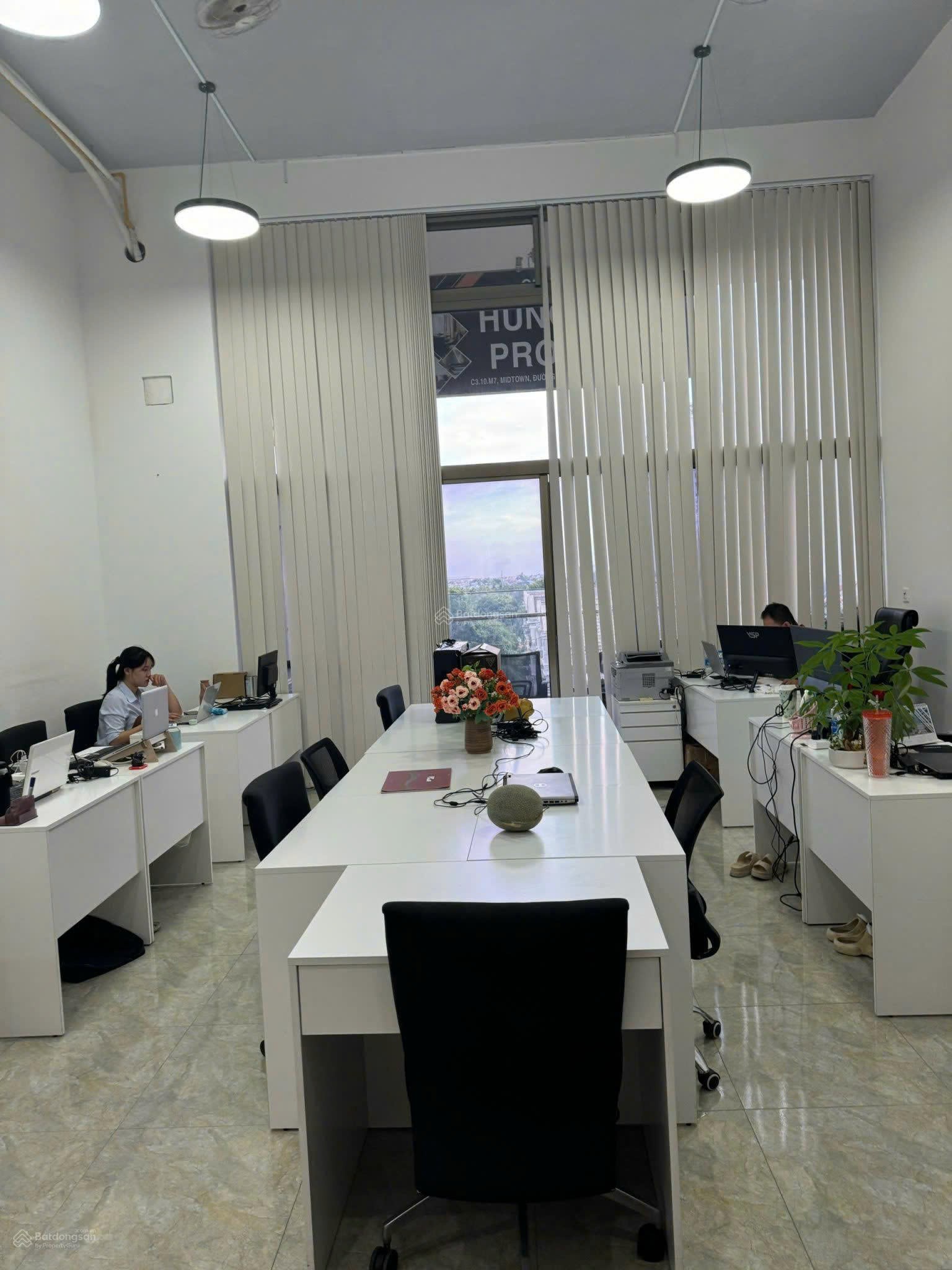 Cho thuê shophouse Midtown Phú Mỹ Hưng, 16,999 triệu, 50m2 2
