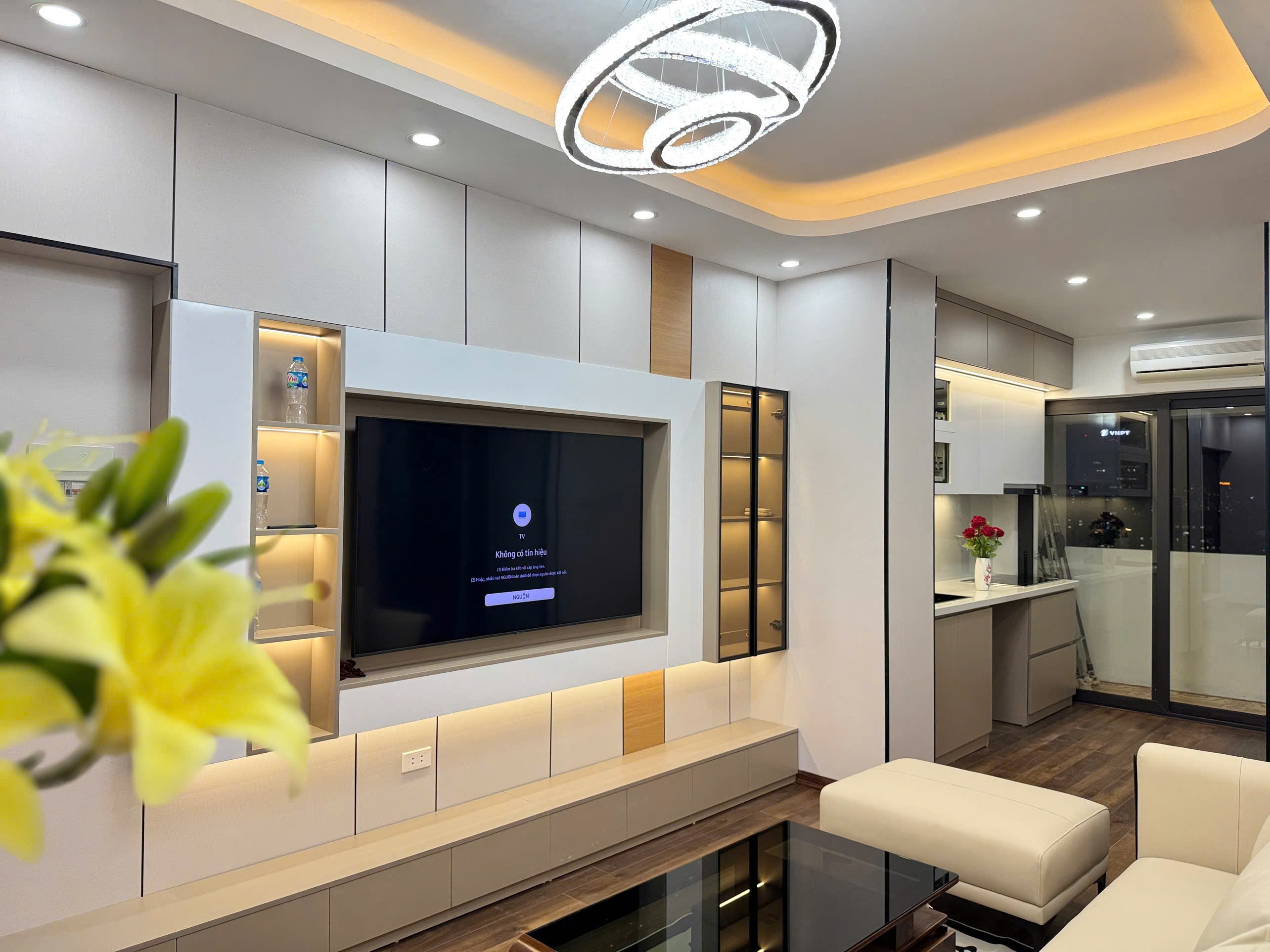 Bán căn hộ 2PN chung cư 17T11 Nguyễn Thị Định, giá chỉ 5.9 tỷ
