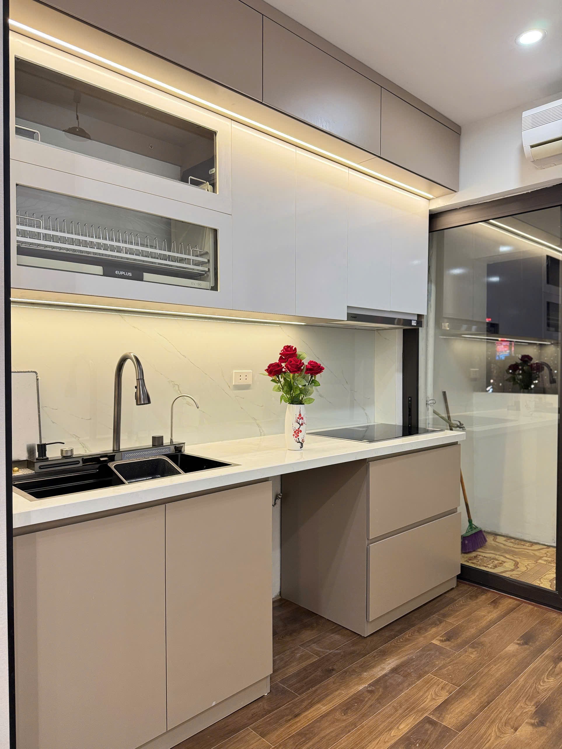 Bán căn hộ 2PN chung cư 17T11 Nguyễn Thị Định, giá chỉ 5.9 tỷ 4