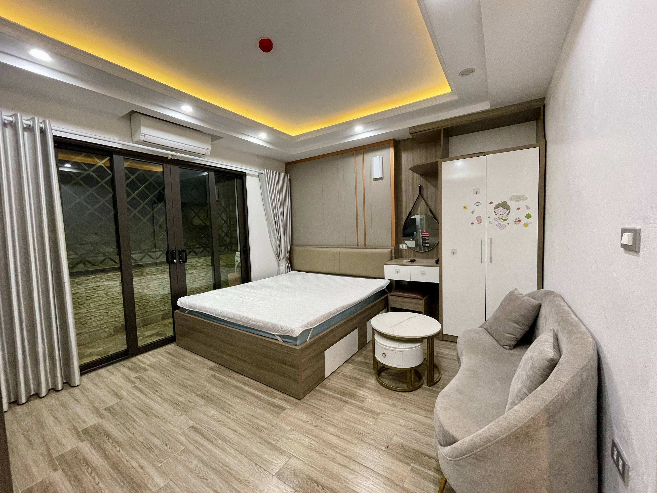 Cho thuê Căn hộ Apartment Full đồ cao cấp tại Ngõ 193 Trích Sài, Bưởi, Tây Hồ. Chỉ 6.5 tr 2
