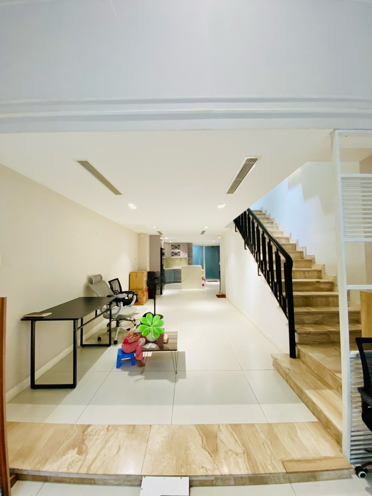 HÀNG HIẾM SƯ VẠN HẠNH - NHÀ 6 TẦNG 83m2 - THIỆN CHÍ BÁN GIẢM 3.1 TỶ 7