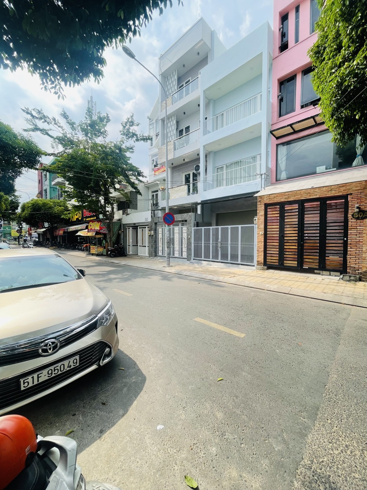 SIÊU PHẨM MẶT TIỀN 62m2 6 TẦNG - CÓ HẦM & THANG MÁY - NHÀ ĐẸP MỚI TINH - VỊ TRÍ KINH DOANH ĐẮC ĐỊA 9