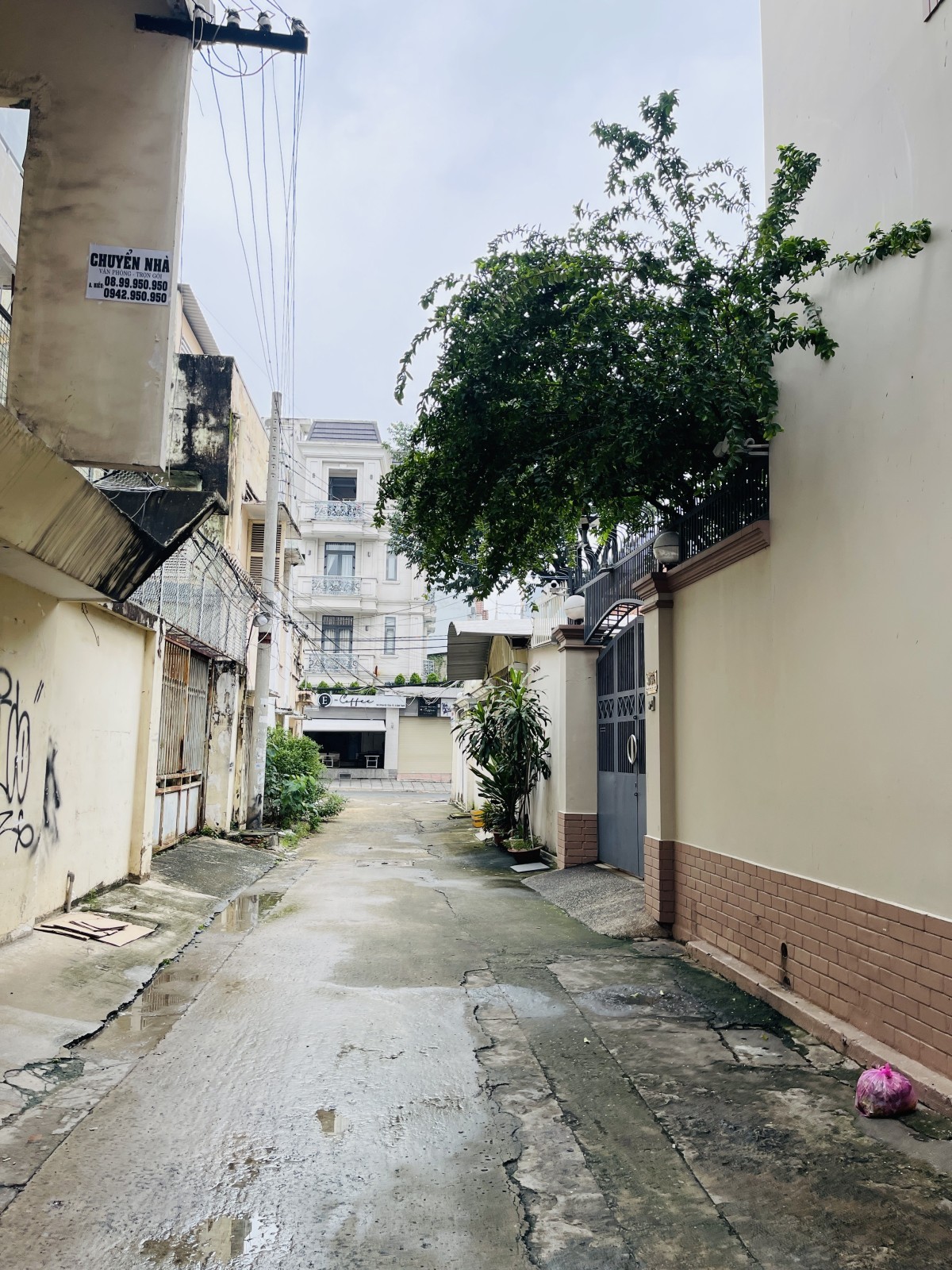 TOÀ CHDV CAO CẤP 218m2 43 CĂN - DÒNG TIỀN 300TR/THÁNG - TRUNG TÂM BÌNH THẠNH 8