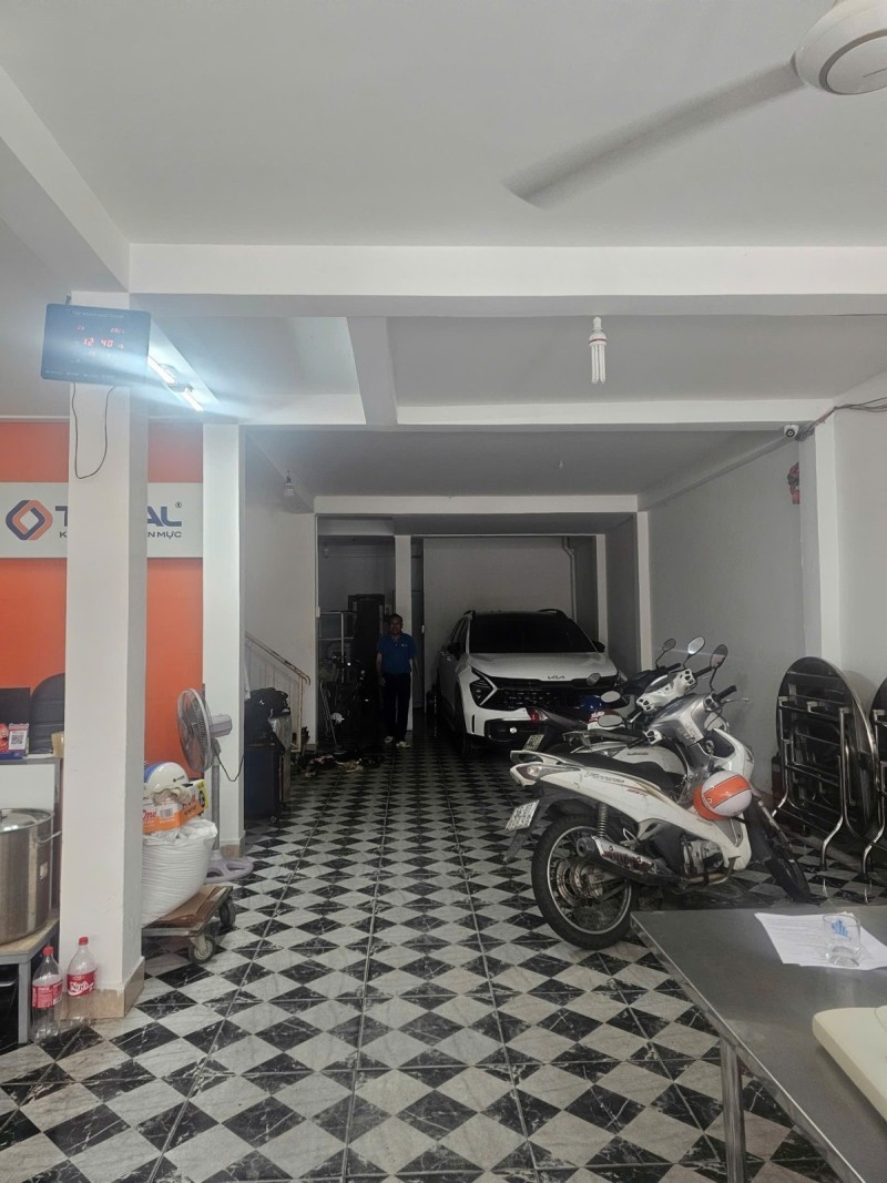 Bán nhà hẻm 6m Vườn Lài-ngang 6m-sổ vuông-kinh doanh sầm uất-giá tốt 2