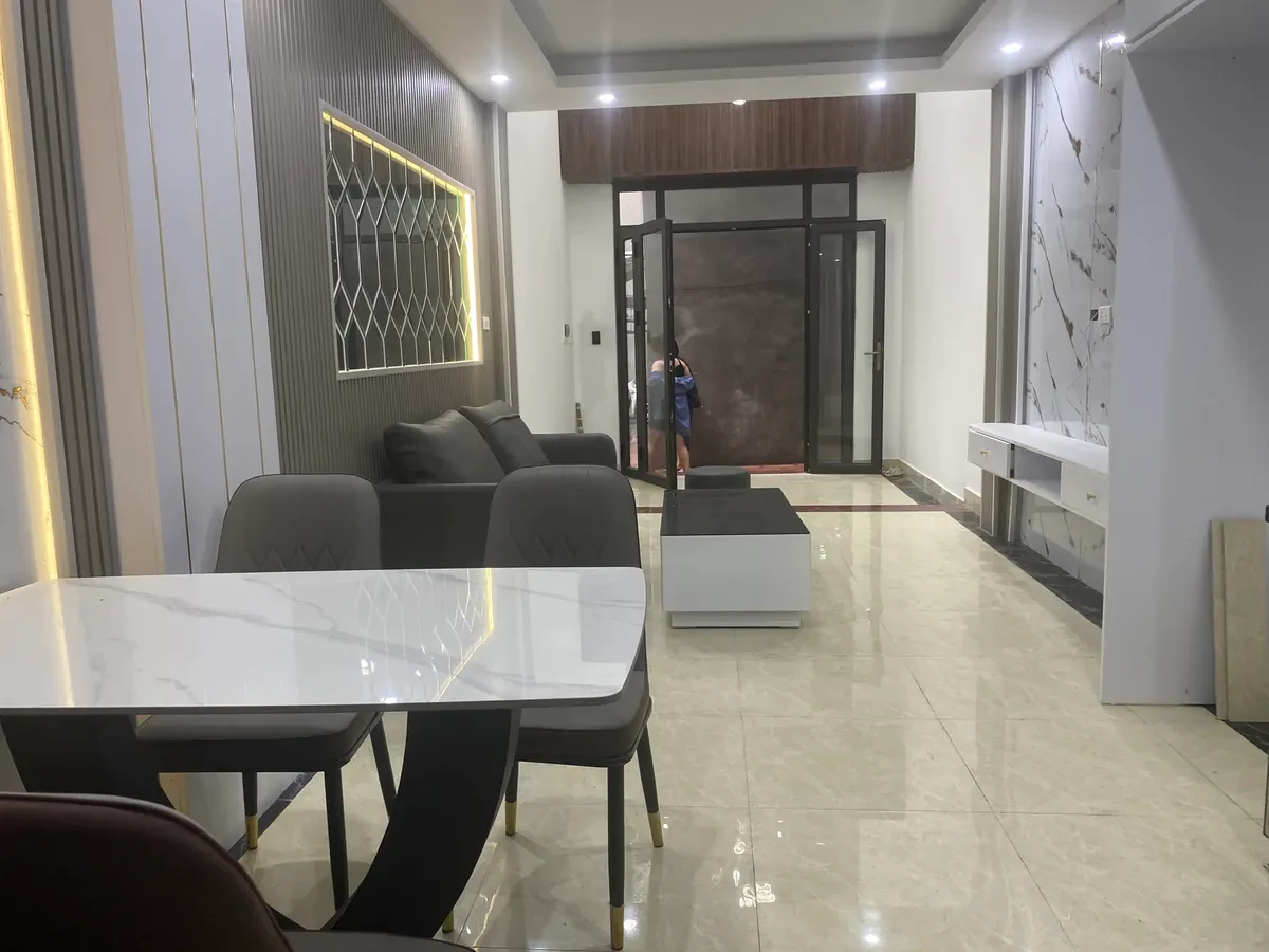 HOT! bán nhà THANH XUÂN -Ô TÔ 50M - SỔ VUÔNG - GẦN HỒ!