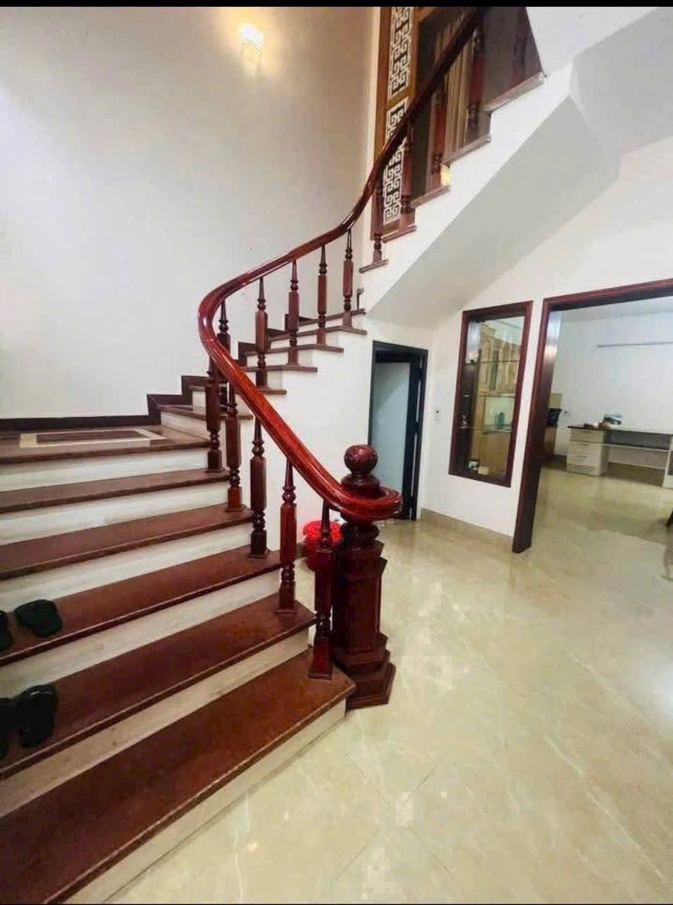 Bán căn nhà 3 tầng ngõ thông oto khu Tân Kim, TP Hải Dương, 69.2m2, mt 4m, 3 ngủ, 4.25 tỷ 4