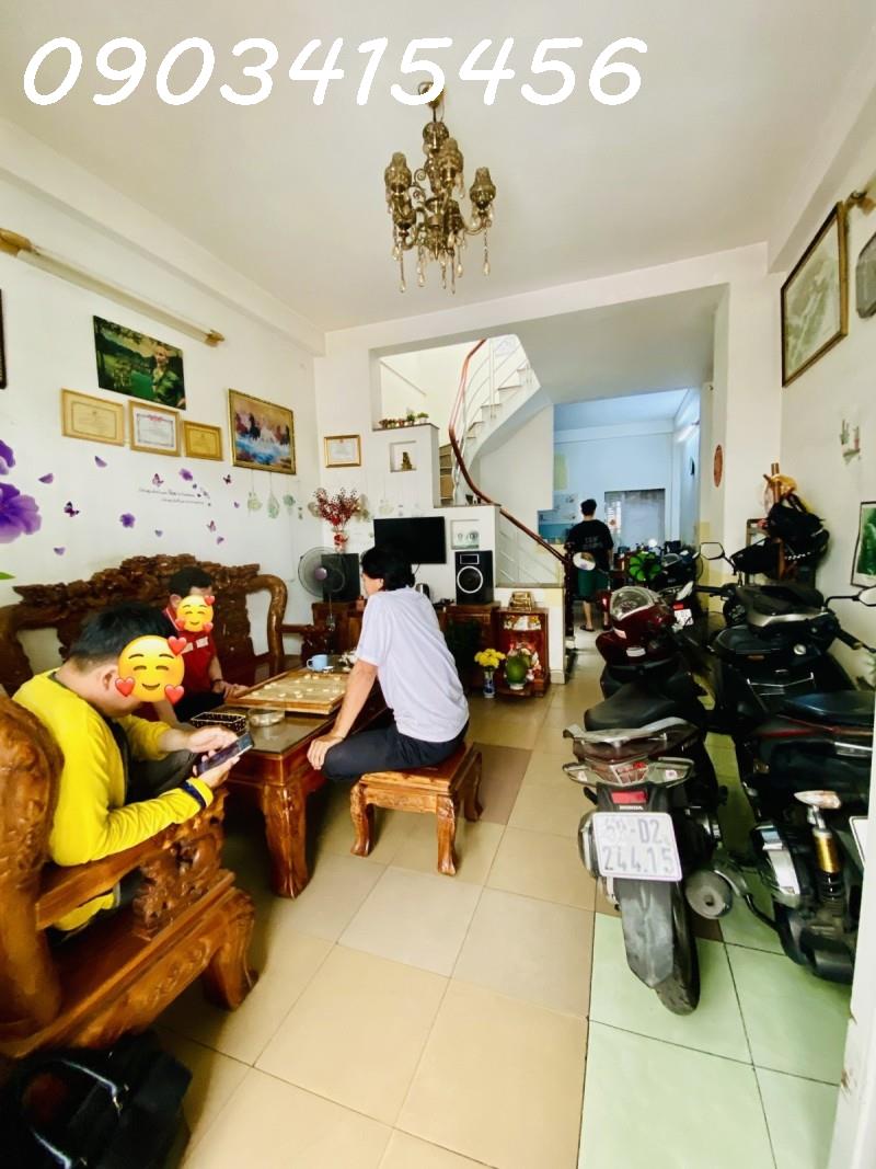 Bán nhà hẻm Tân Kỳ Tân Quý, Tân Phú 57m2, 3 tầng 4PN sổ hồng, giá cực tốt. 3