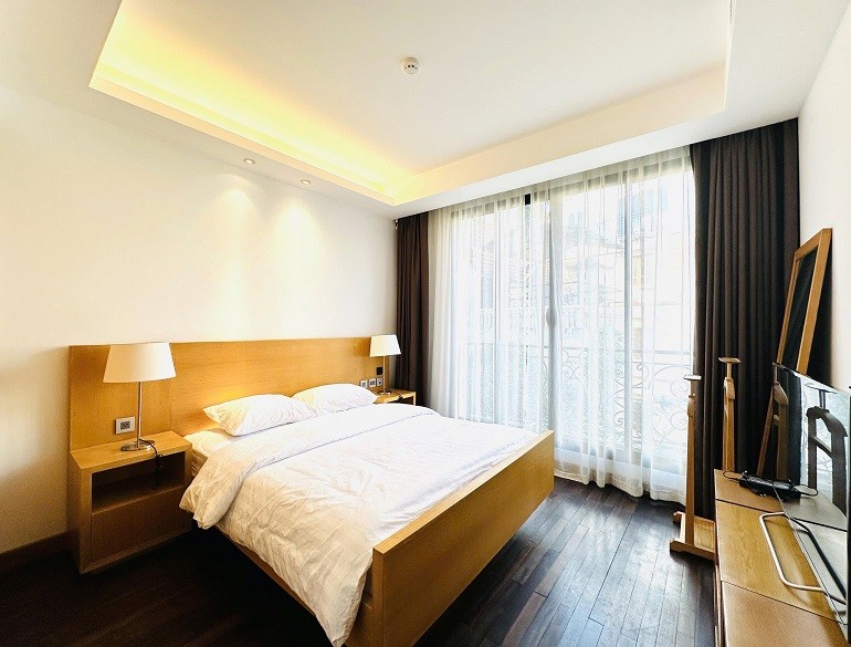 Cho thuê căn hộ 3PN rộng 160m2 tại Tô Ngọc Vân, Tây Hồ, đầy đủ nội thất hiện đại, cao cấp 9