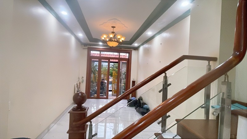 Bán nhà riêng 4 tầng, 70m2, đường Hồ Văn Tư, Thủ Đức, TP HCM. Sổ hồng, 4PN, 5.7 tỷ. 2