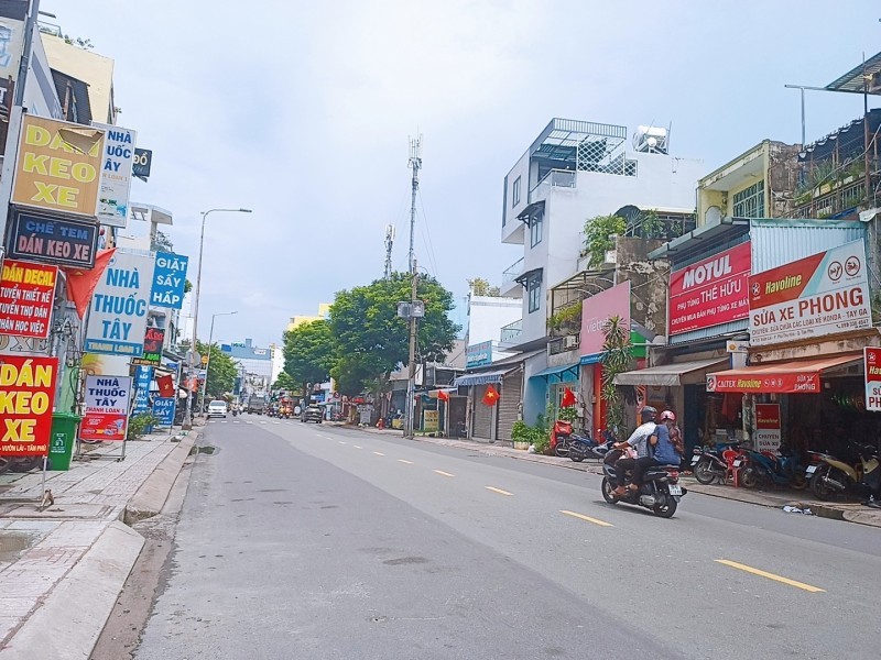 Bán nhà mặt tiền Vườn Lài-ngang 5.5m-sổ vuông vức-kinh doanh sầm uất 2