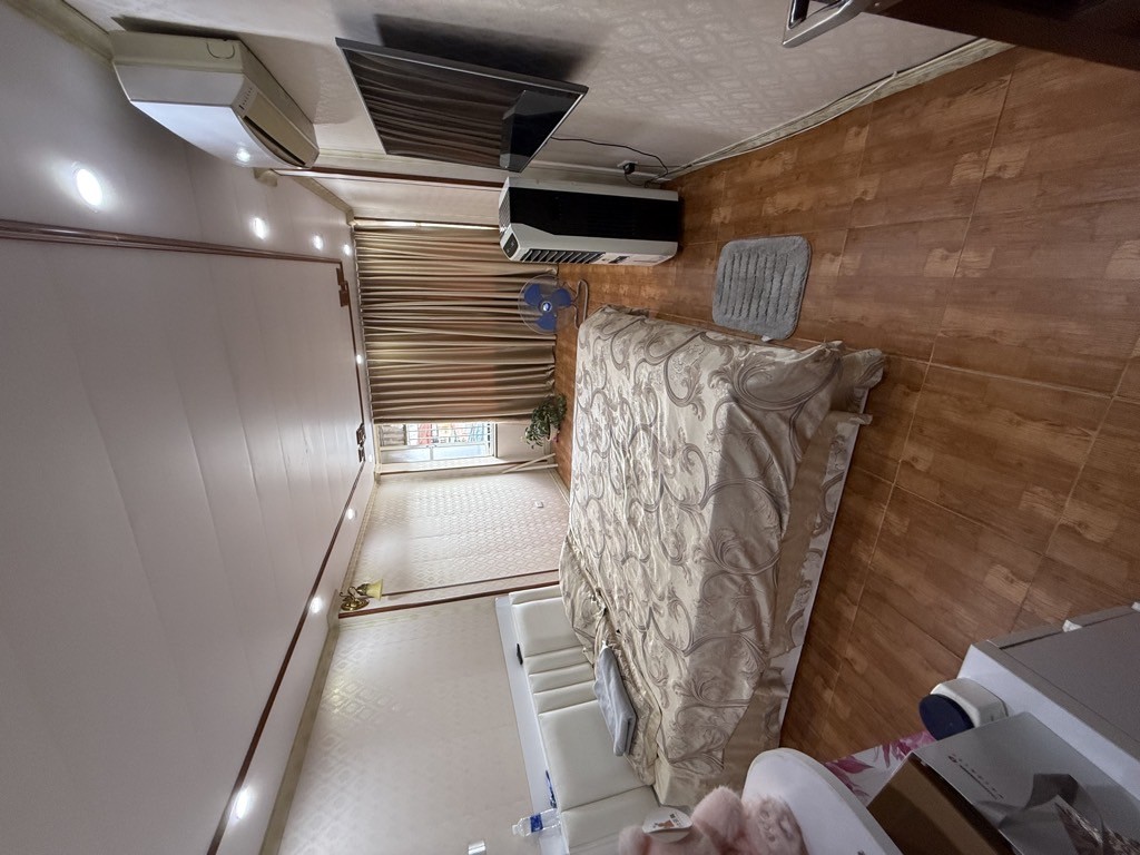 Cần bán Nhà mặt tiền đường Tam Trinh, Phường Yên Sở, Diện tích 135m², Giá 57 Tỷ 4