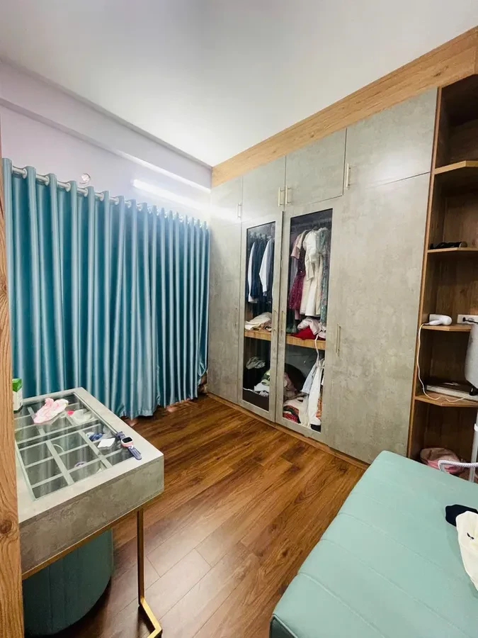 Nhà đẹp Phố Trạm, Long Biên – 40m², 5 tầng, MT 5m, vị trí vàng, giá chỉ 10.85 tỷ 3