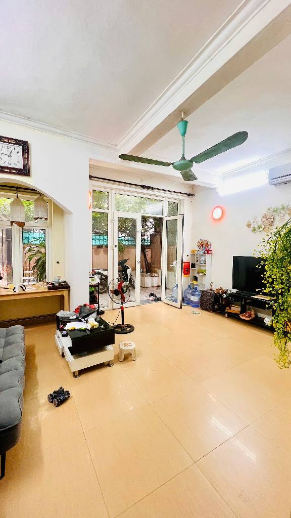 Cần bán Nhà mặt tiền đường Minh Khai, Phường Minh Khai, Diện tích 125m², Giá 22 Tỷ 3