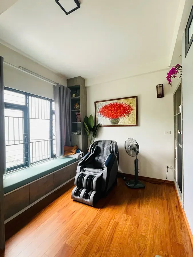 Nhà đẹp Phố Trạm, Long Biên – 40m², 5 tầng, MT 5m, vị trí vàng, giá chỉ 10.85 tỷ 4