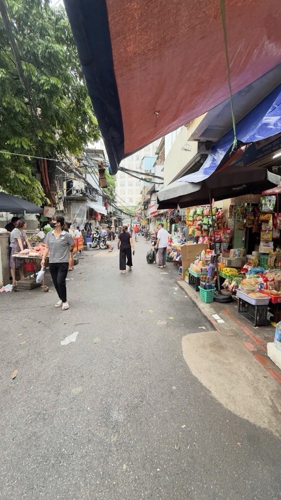 Cần bán Nhà mặt tiền đường Phương Mai, Phường Phương Mai, Diện tích 54m², Giá 19.8 Tỷ 2