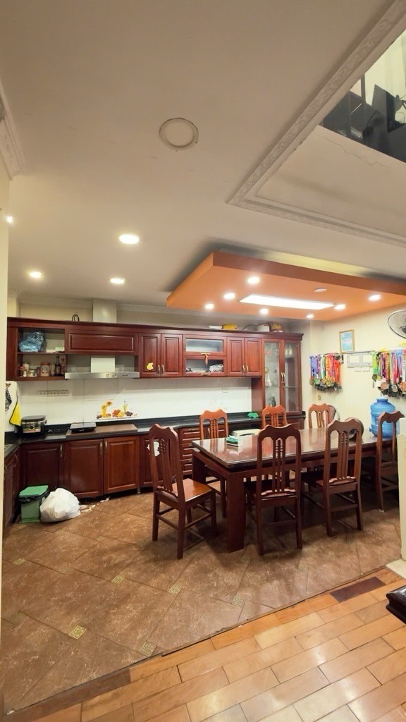 Cần bán Nhà mặt tiền đường Phương Mai, Phường Phương Mai, Diện tích 54m², Giá 19.8 Tỷ 5