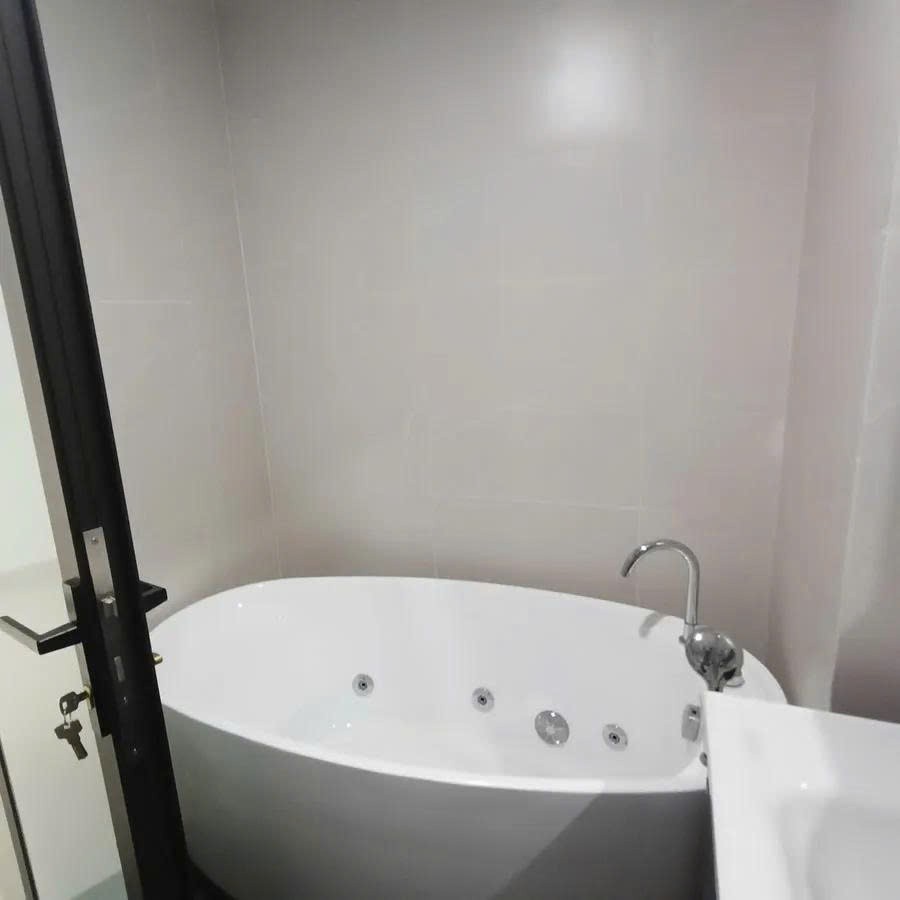 Hiếm nhà đẹp 5 tầng mặt phố Bà Triệu, 64m2, MT 4.6m, thang máy, kinh doanh tốt, giá 28.5 tỷ 4