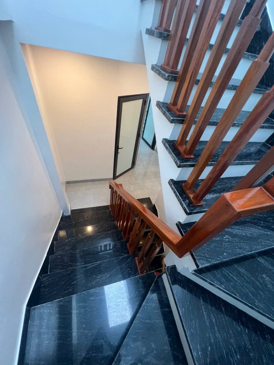 Bán căn nhà 3 tầng ngõ phố Ngọc Uyên, ph Ngọc Châu, TP HD, 41.6m2, 3 ngủ, ngõ oto, 2.75 tỷ 4