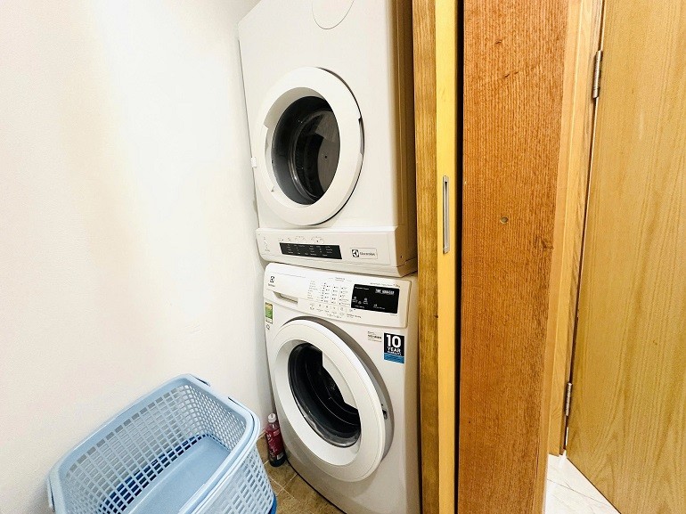Cho thuê căn hộ 3PN rộng 160m2 tại Tô Ngọc Vân, Tây Hồ, đầy đủ nội thất hiện đại, cao cấp 10