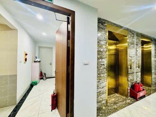 HOT! 468 TRIỆU M NHÀ NGÕ LẠC LONG QUÂN 288M 8TÀNG MT 16MTHANG MÁY ÔTÔ TRÁNH 2 MẶT NGÕ GIÁ 135 TỶ