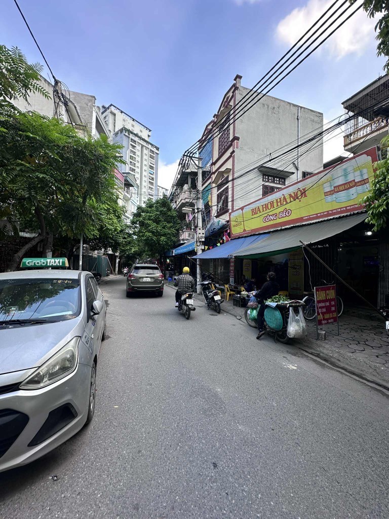 Cần bán Đất đường Minh Khai, Phường Mai Động, Diện tích 83m², Giá 31.95 Tỷ