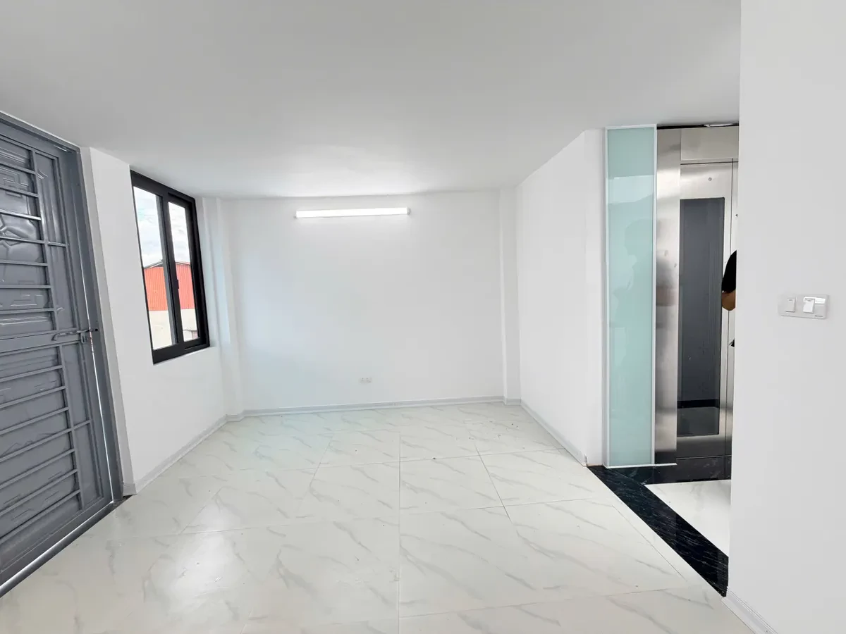 Bán Nhà Trường Chinh 39/41m2. 6 tầng. mặt tiền 4.5m. giá chỉ 12.2 Tỷ Đống Đa Hà Nội 3