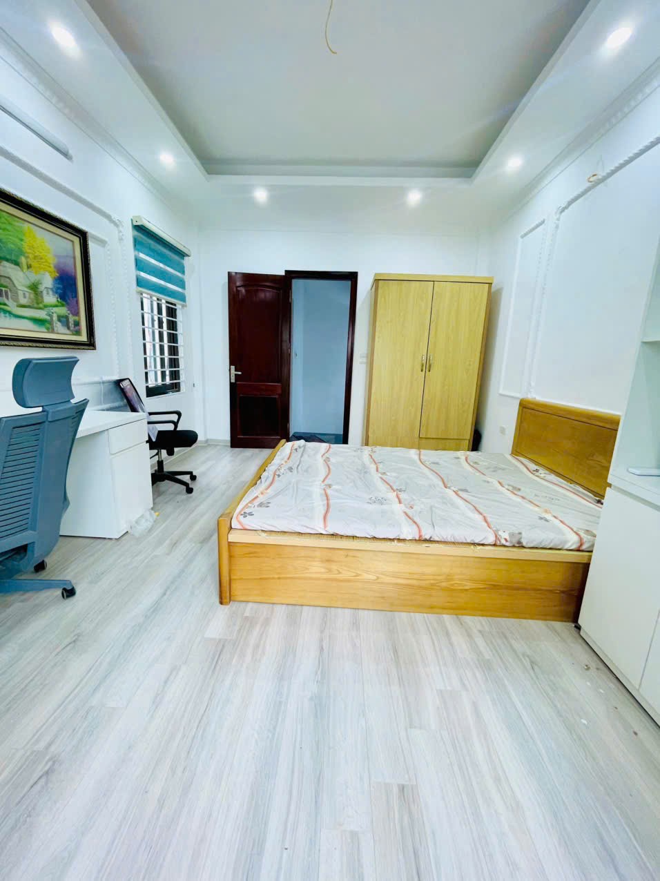 BÁN NHÀ NGÕ 158 NGỌC HÀ CHỈ 318 TRIỆU M DIỆN TÍCH 33M 5 TẦNG MT 3M LÔ GÓC  GIÁ 10.5 TỶ 0878168006 4