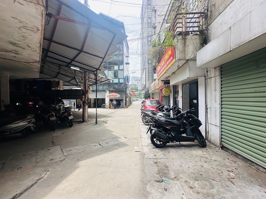 Cần bán Nhà mặt tiền đường Giải Phóng, Phường Phương Liệt, Diện tích 72m², Giá 19 Tỷ