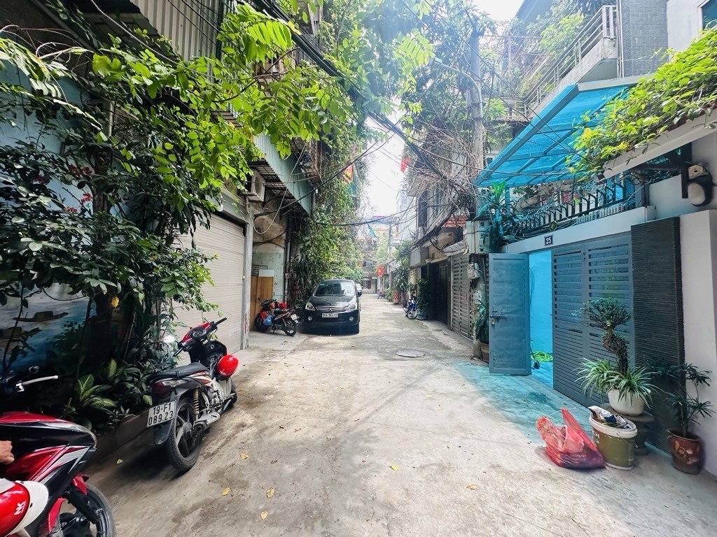 Cần bán Nhà mặt tiền đường Giải Phóng, Phường Phương Liệt, Diện tích 72m², Giá 19 Tỷ 2