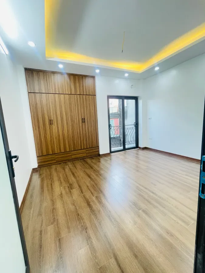 Bán Nhà Đê Trần Khát Chân 37m2.  5 tầng. mặt tiền 4m. giá 7 Tỷ Hai Bà Trưng Hà Nội 4