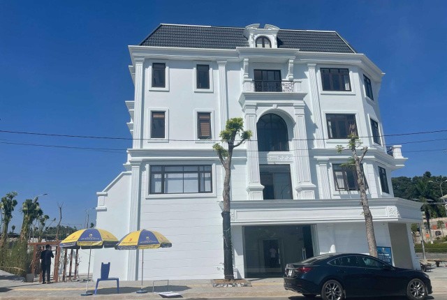 Cần bán Biệt thự đường Trần Hưng Đạo, Phường Bắc Cường, Diện tích 120m², Giá 13.5 Tỷ