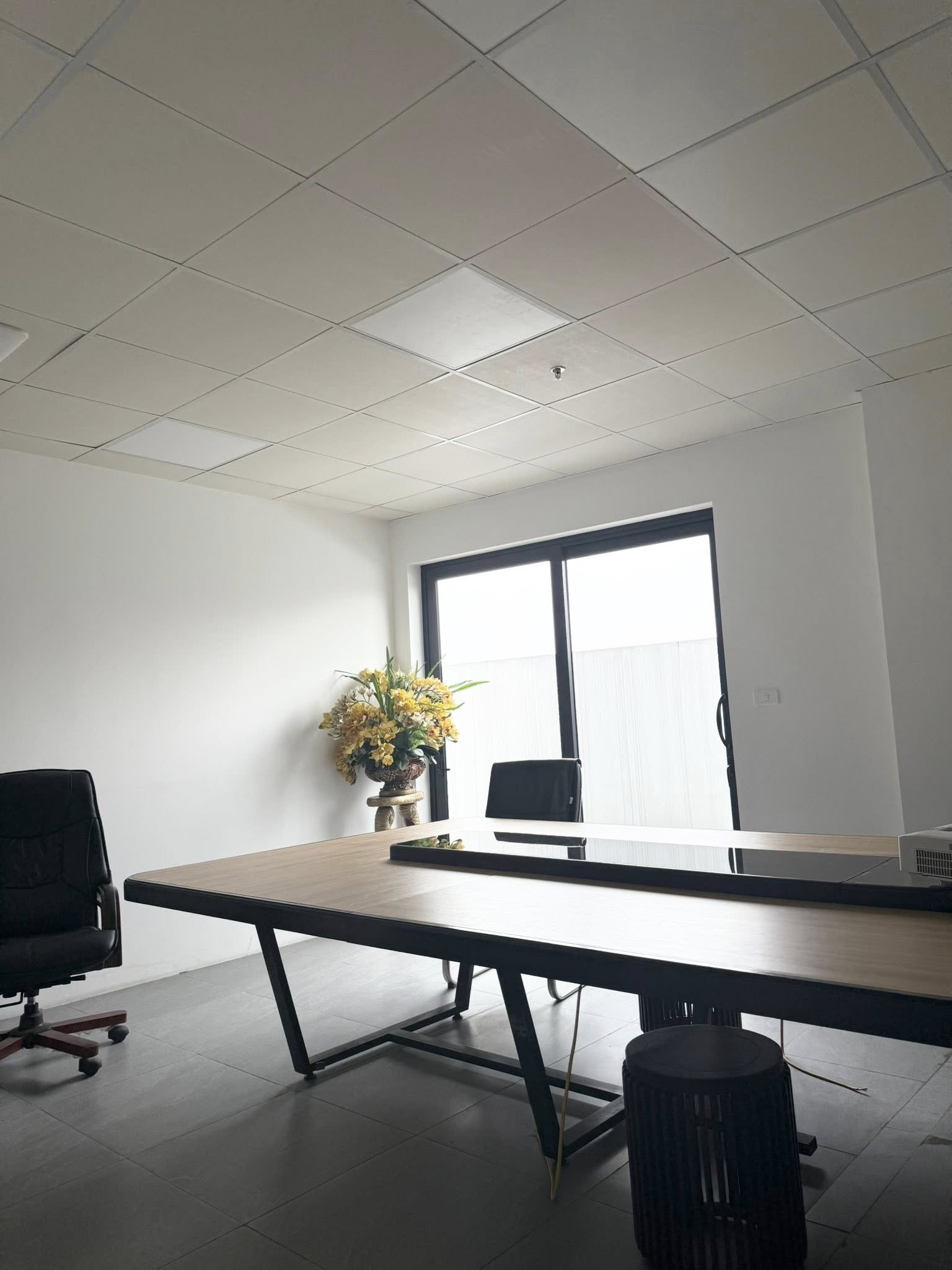 Gía Hợp Lý ! Mặt Phố Vọng 140M2 72 Tỷ 9 Tầng 1 Hầm Xây Mới rất đẹp Vỉa hè rộng